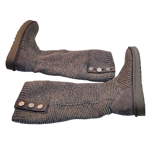 UGG Australia Women's Gray Knit Button Cardy Tall Boots Size 10. - Picture 3 of 13